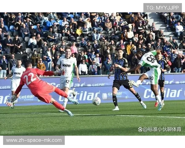 萨索洛官宣签下马赛中场巴科拉，年轻球员转会市场流动加速