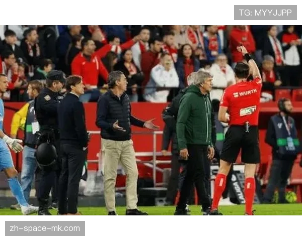 塞维利亚极端球迷组织计划在下一主场进行特殊Tifo展示 塞维利亚极端球迷组织计划在下一主场进行特殊Tifo展示